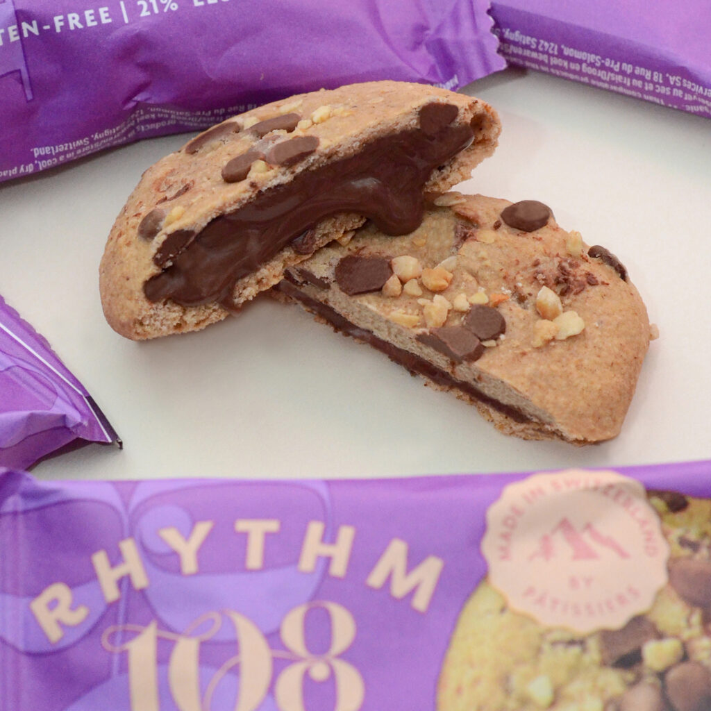 16 x Hazelnut Chocolate Praline Cookies Rhythm 108